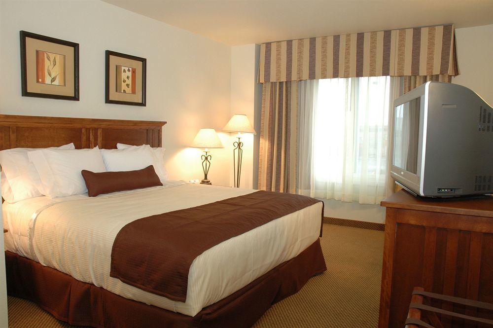 Casper C'Mon Inn Hotel & Suites Evansville Екстер'єр фото