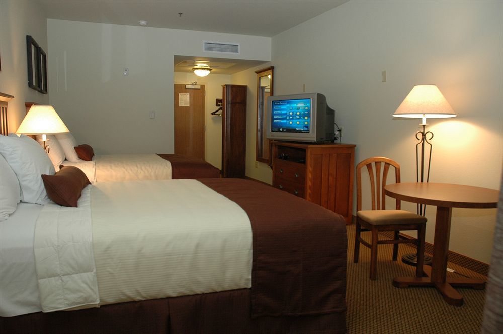 Casper C'Mon Inn Hotel & Suites Evansville Екстер'єр фото