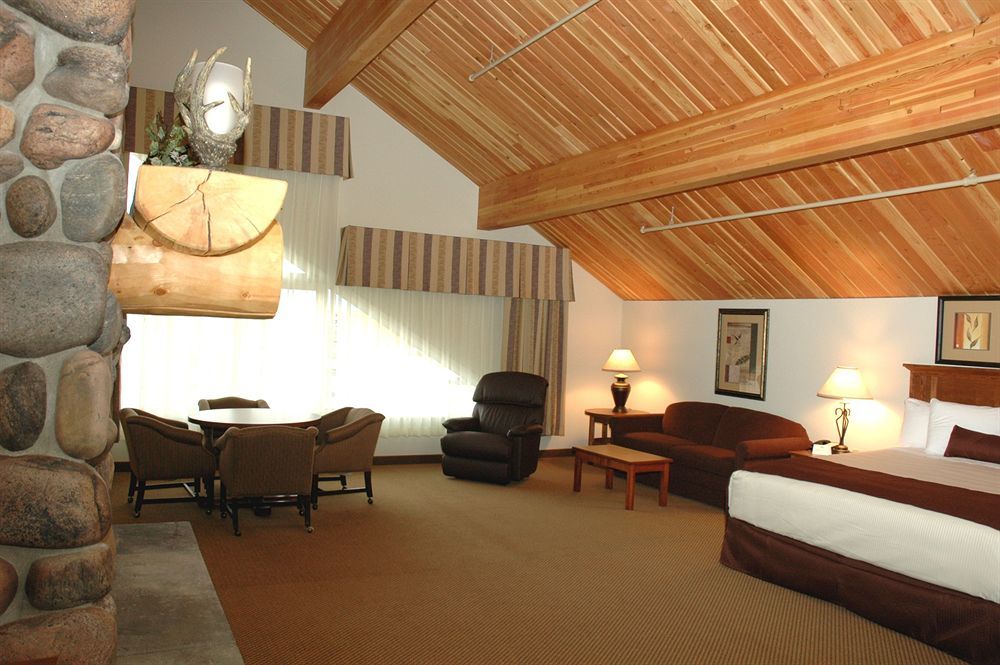 Casper C'Mon Inn Hotel & Suites Evansville Екстер'єр фото