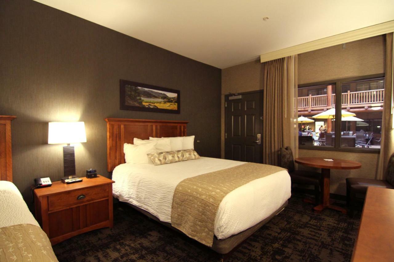 Casper C'Mon Inn Hotel & Suites Evansville Екстер'єр фото