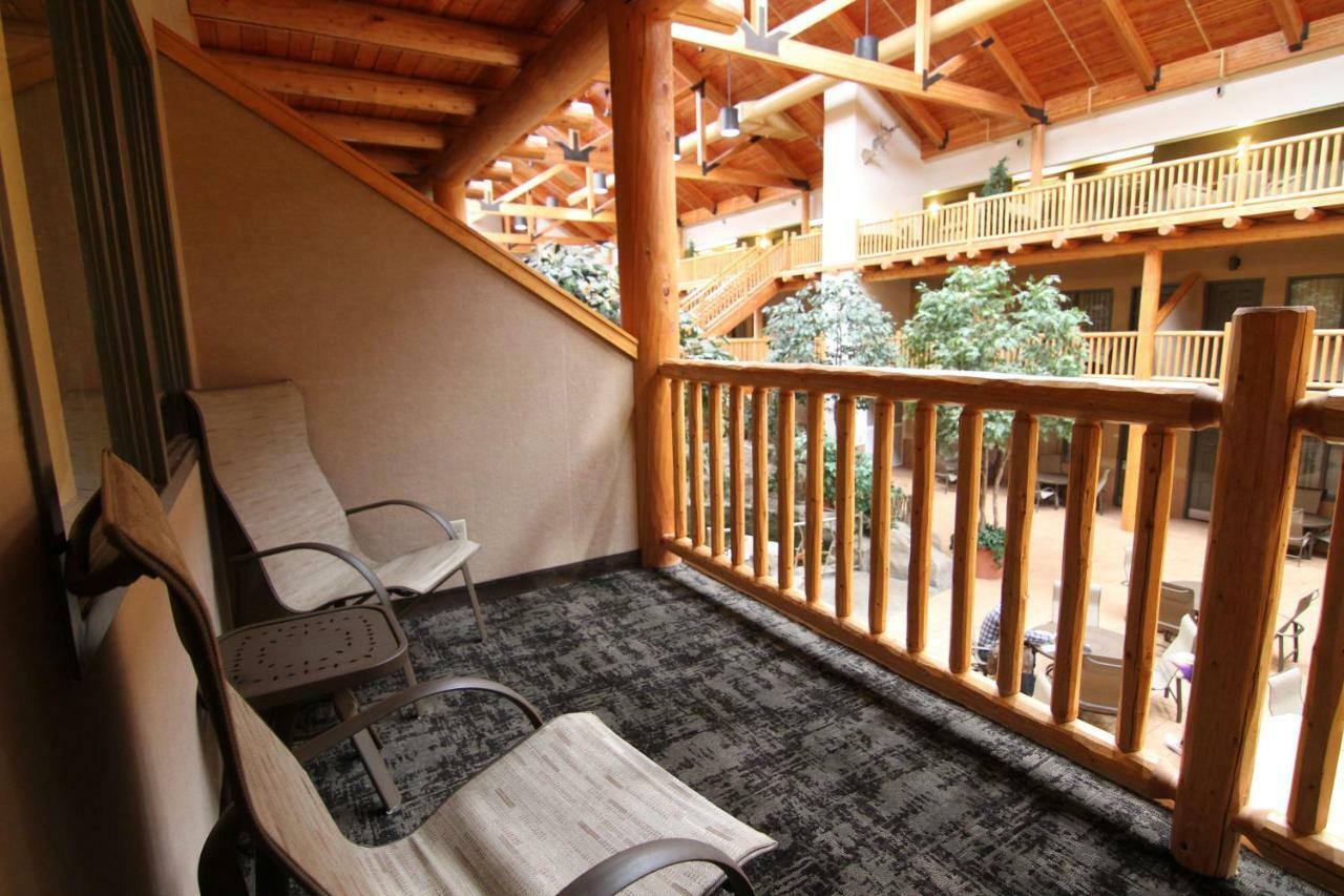 Casper C'Mon Inn Hotel & Suites Evansville Екстер'єр фото